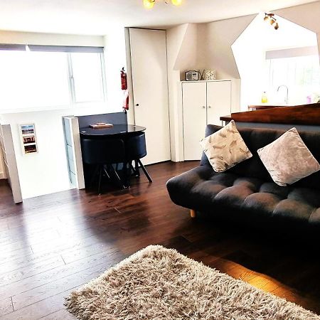 Beautiful Detached 1 Bedroom Apartment Eltham Extérieur photo